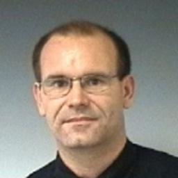 Dr. Ralf Thomas