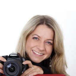 Claudia Kleinhans