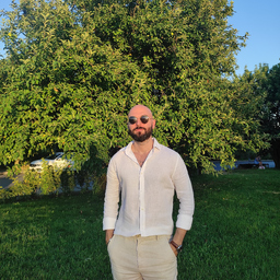 Semsi Kurt