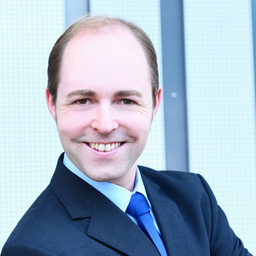 Dr. Arne Riecke