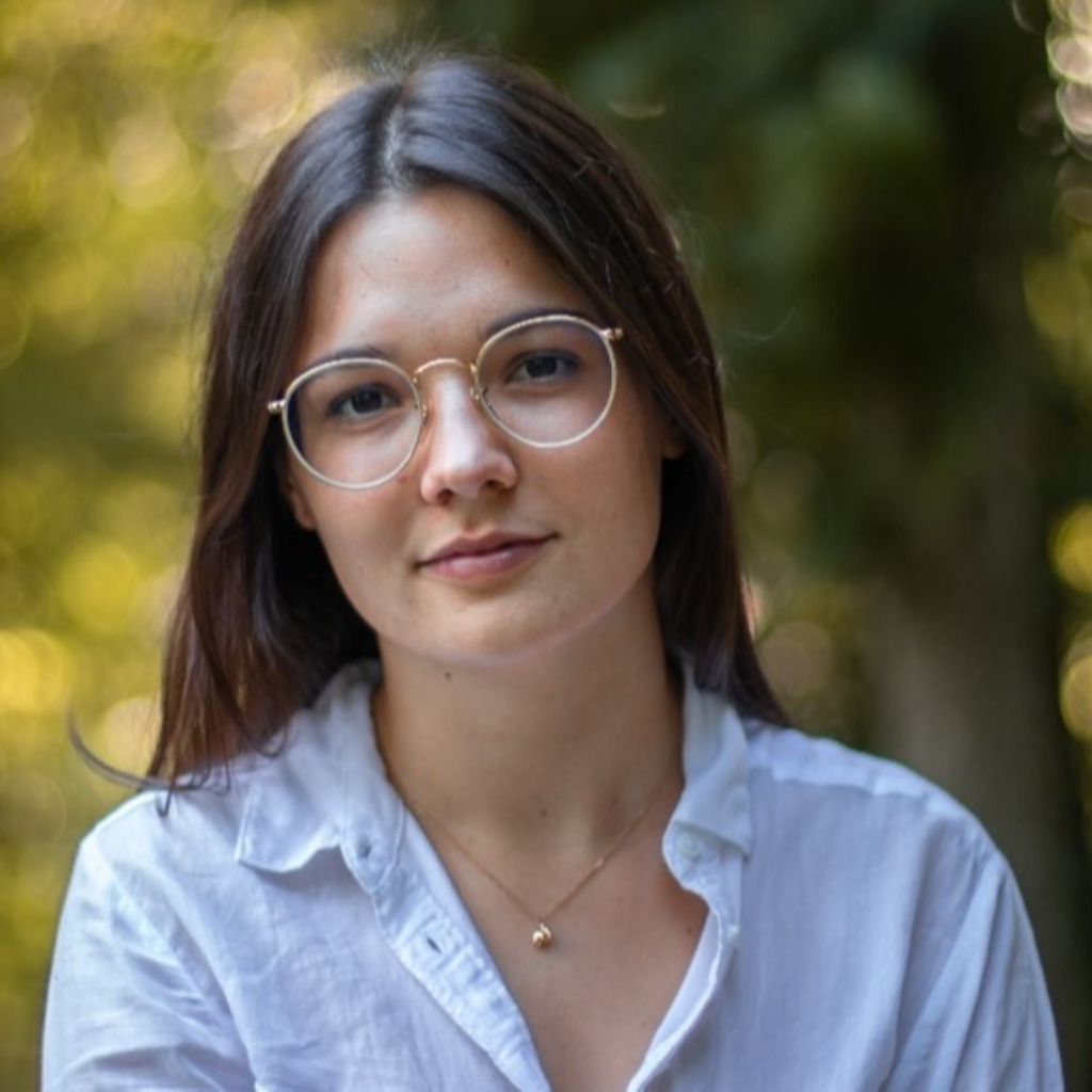 Vera Schwarz Werkstudent SCM Sortimo International GmbH XING