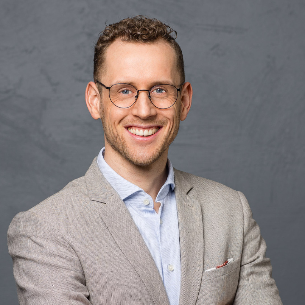 Michael Kunz Customer Project Engineer Schneider Electric Schweiz