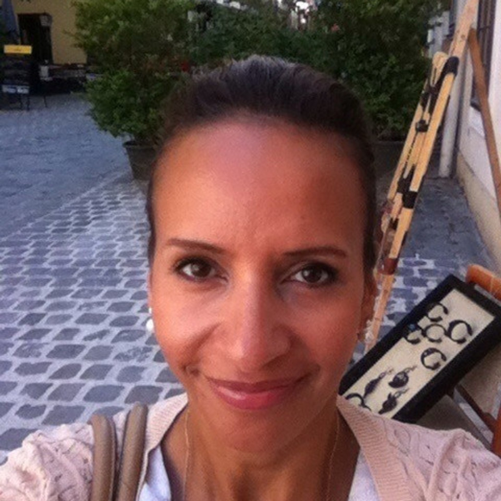 Sarah Panzner * * XING