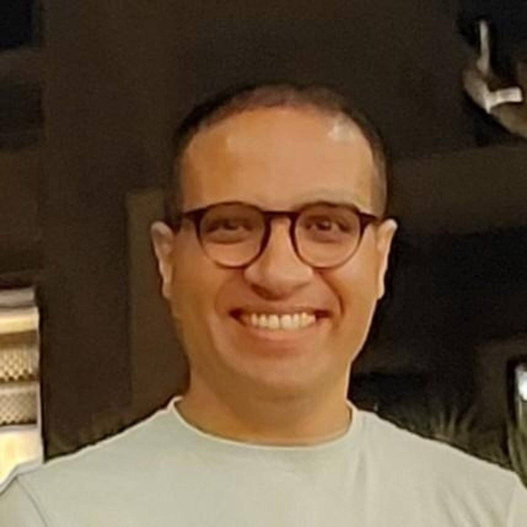 Ing Yahia Idjahnine Regional Sales Development Manager BASF bentlie-logan-bdm