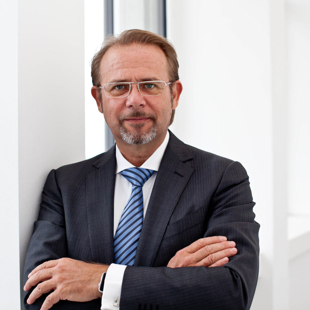 Dr. Jörg Hauffe Berater Medizintechnik Strahlentherapie