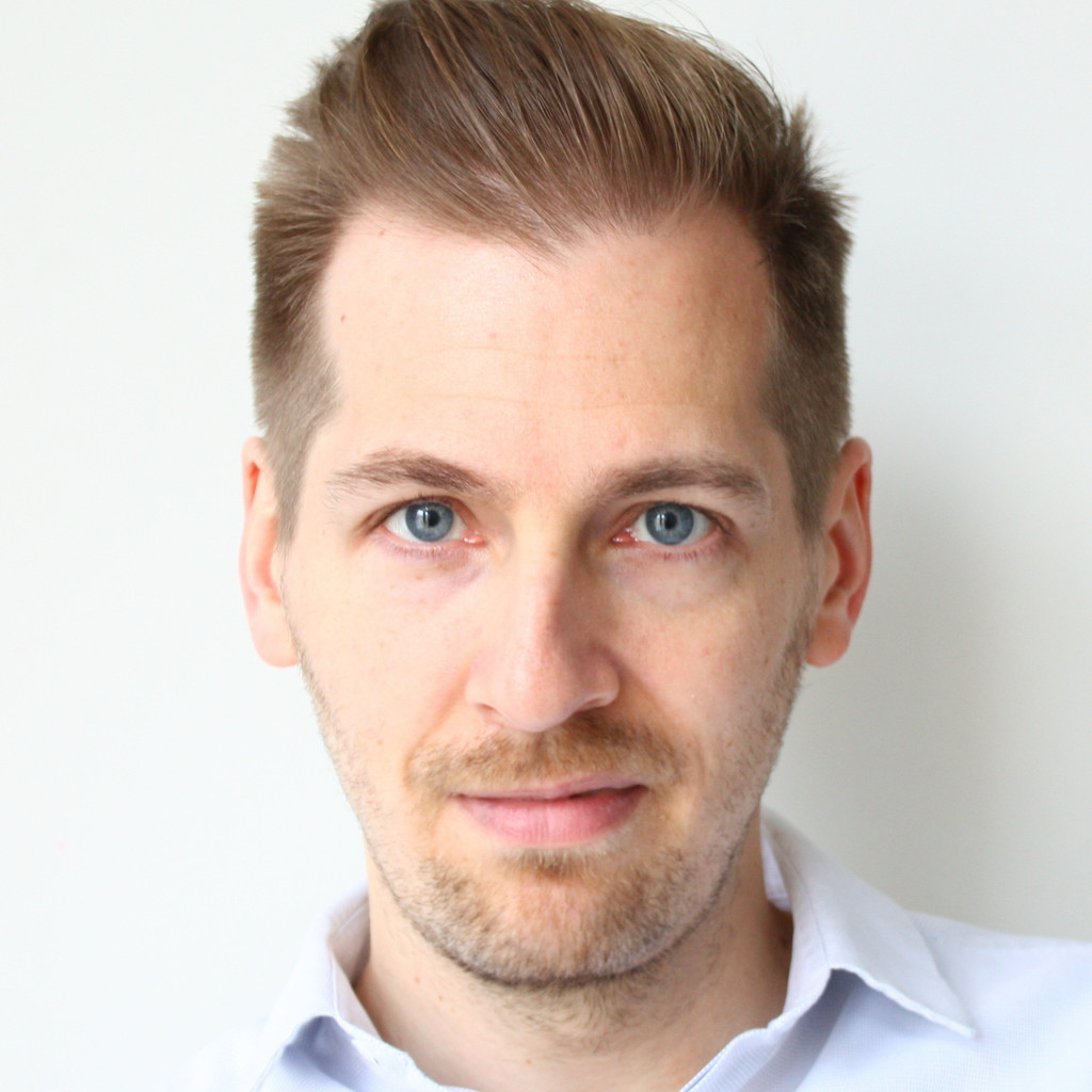 Florian Kuhlmann AI and IT Consultant Self Employed XING
