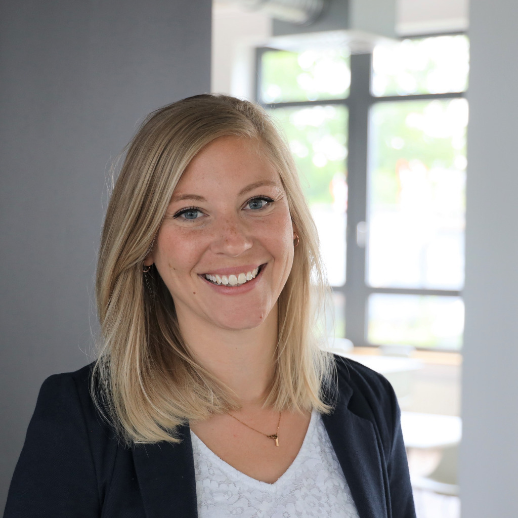 Julia Küppers Business Psychology Hochschule Fresenius XING