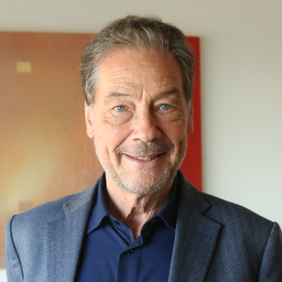 Dr. Claudio Weiss