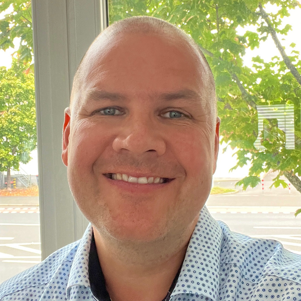 Michael Menges Geschäftsführender Gesellschafter bauerprint GmbH XING