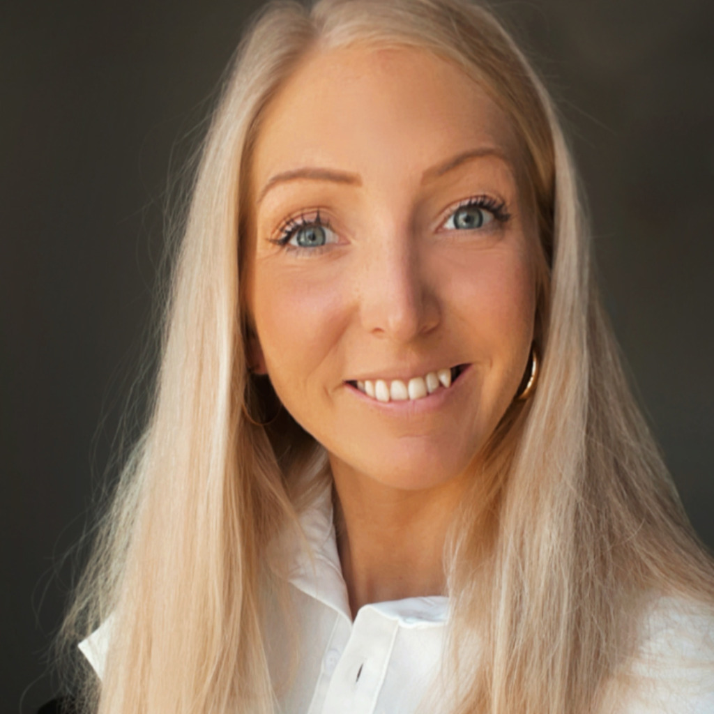 Emma Hellgren Director Marketing and Sales MA reklam XING