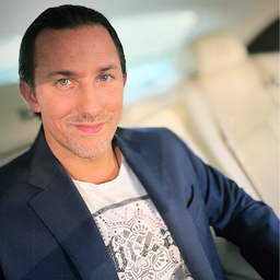 Markus M. Loschat