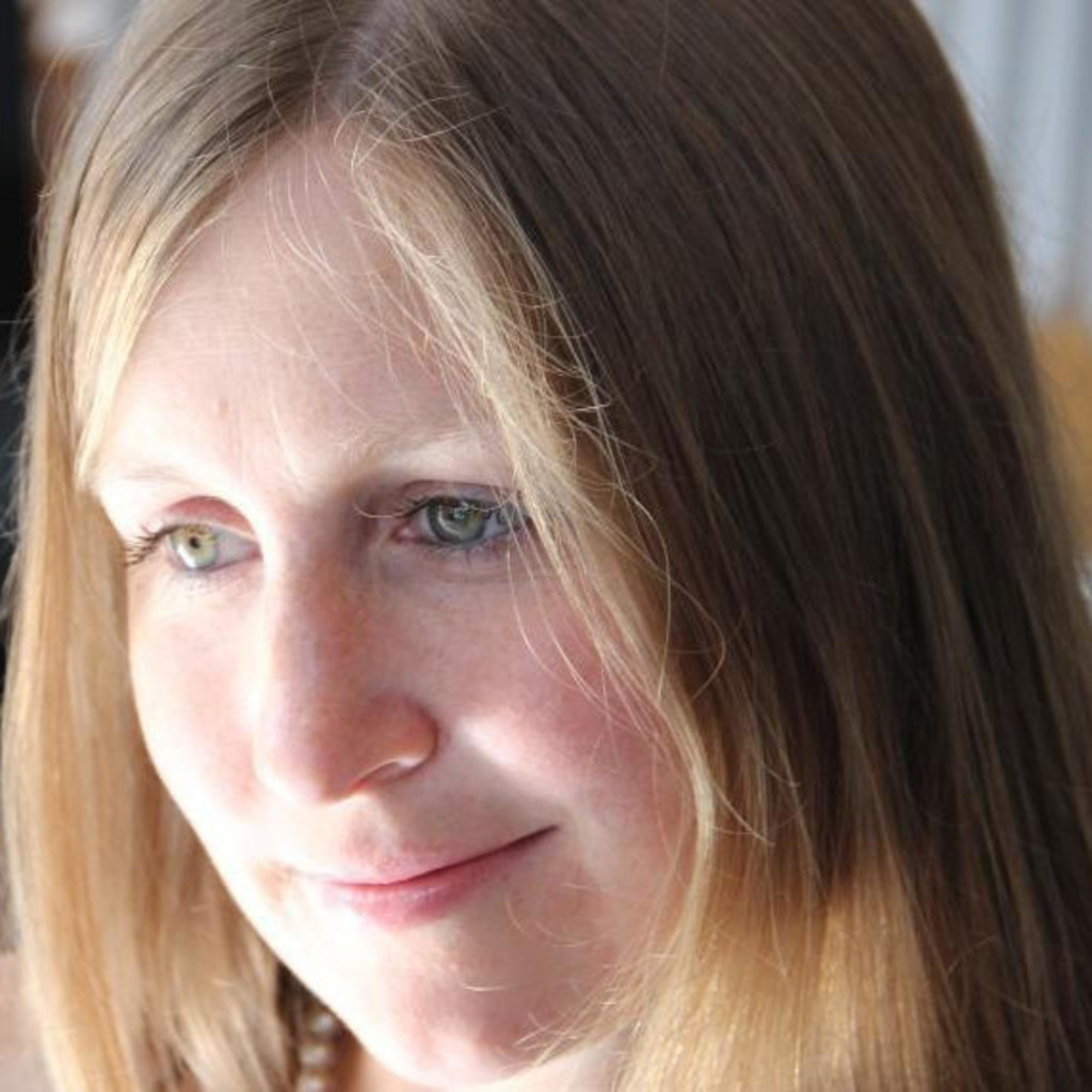 Esther Koch Sekretärin und Sachbearbeiterin Der Beobachter der