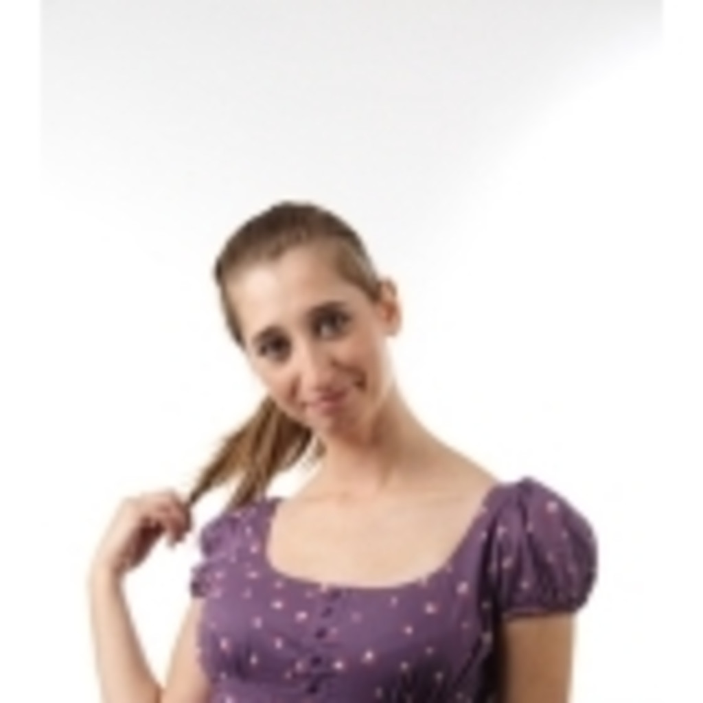 Elena Asenova copywriter DeConi International XING