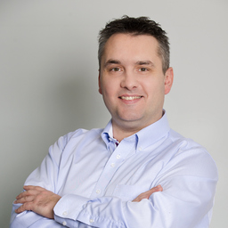 Dr. Mateusz Grzesiak