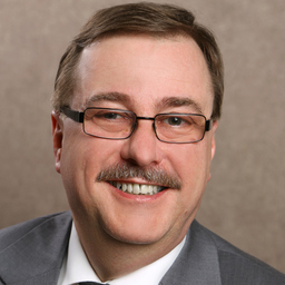 Dr. Holger Naumann