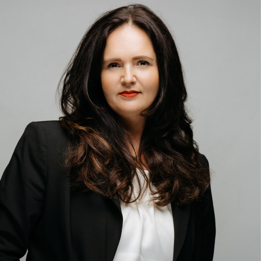 Christina Schmitt Head of Business Development WiredMinds GmbH XING