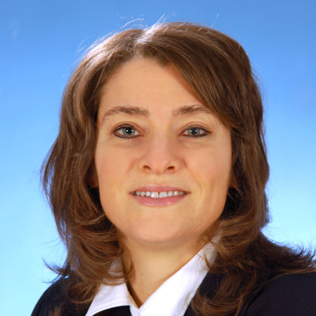 Natalie BauerCarlozzo Mitarbeiterin Vertriebsinnendienst & Marketing