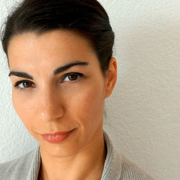 Eszter Szijarto