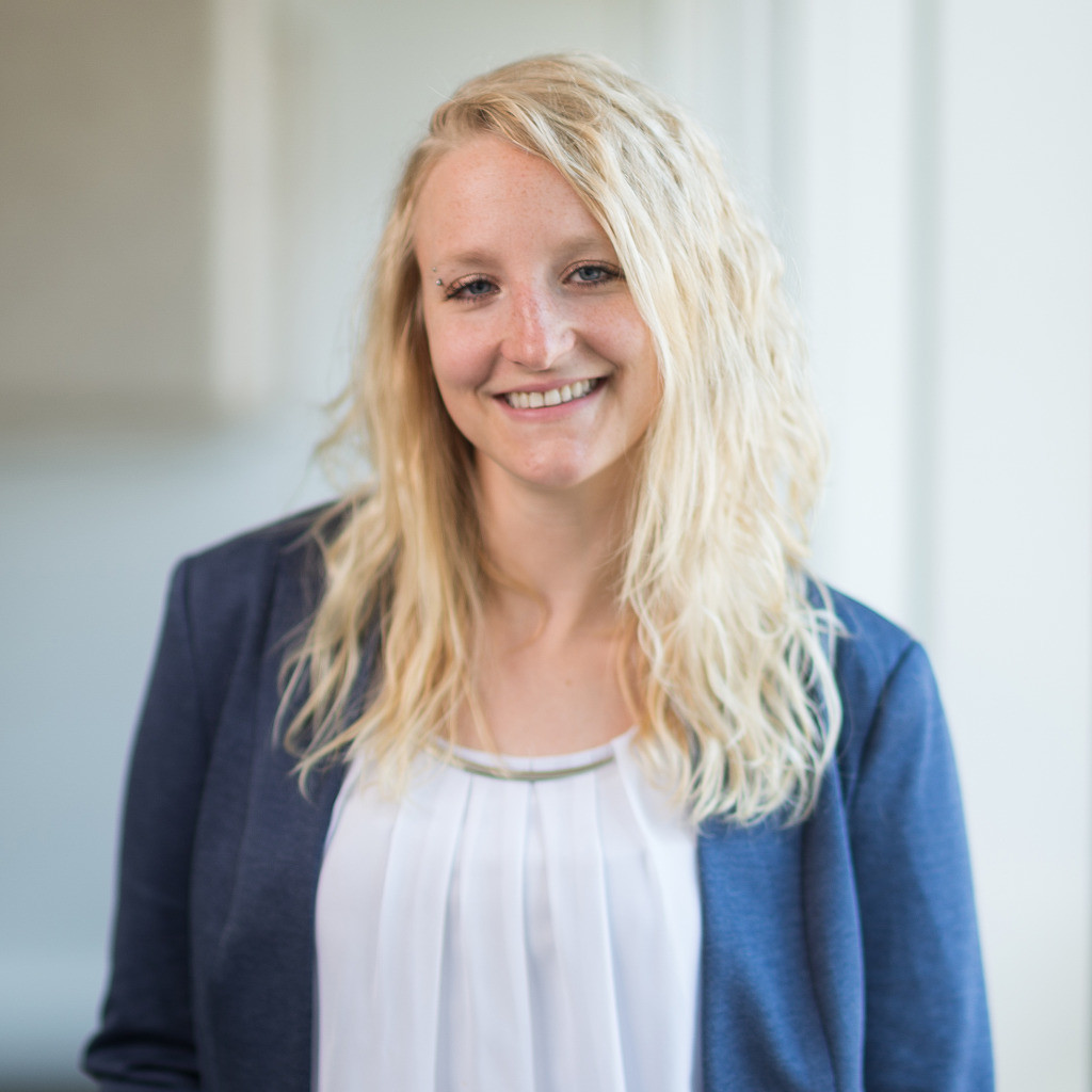 Franziska Luginbühl Marketing Manager HR Today XING