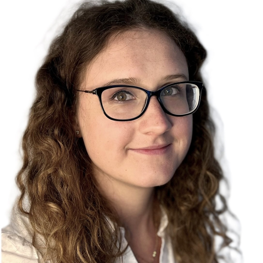 Ewelina Woznik Office Administrator BREUER Nachrichtentechnik GmbH