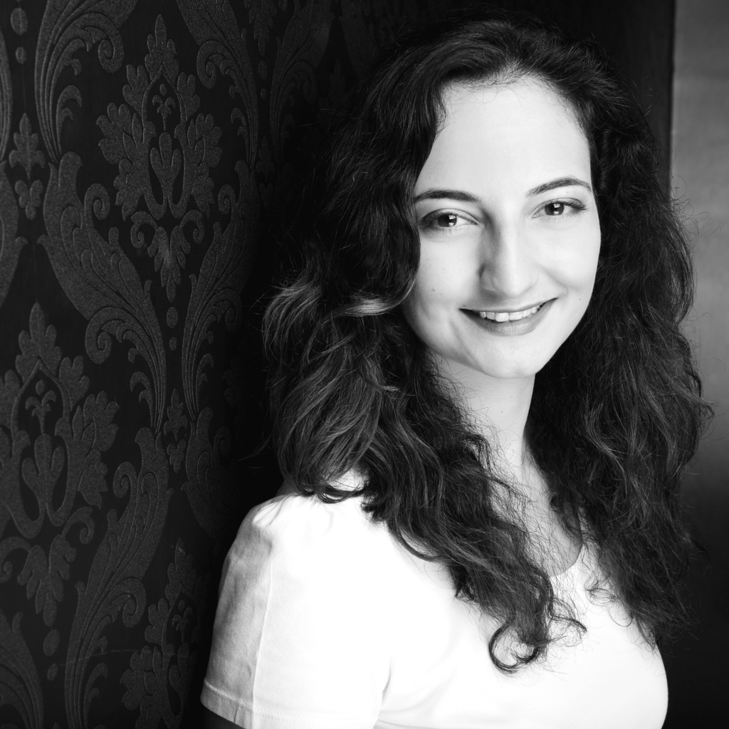 Eren Principal Solution Specialist Data & AI Microsoft