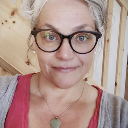 Petra Neumueller