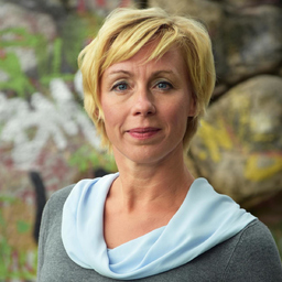 Cora Loh