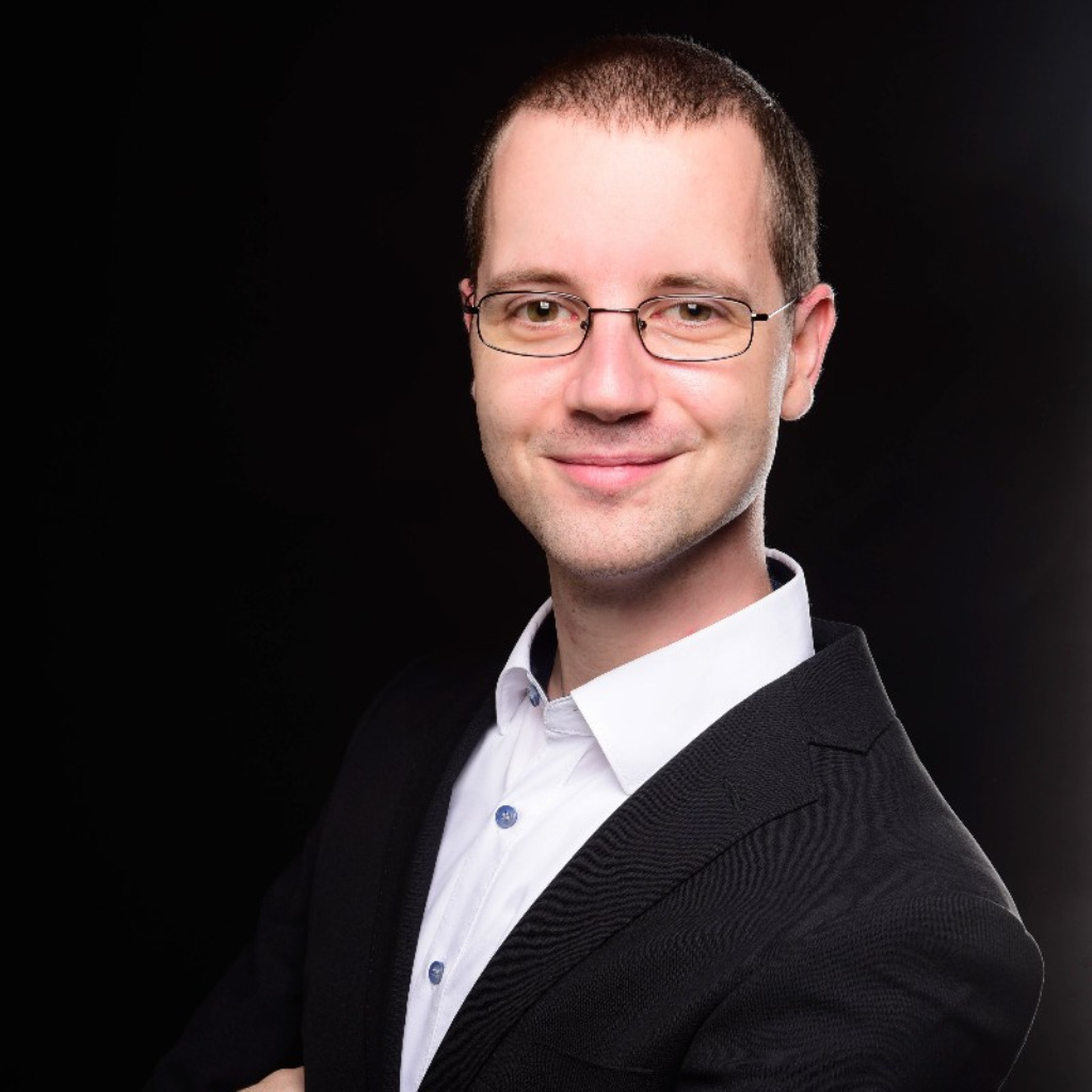 Sebastian Huth Vertriebsassistent DIS AG XING