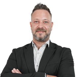 Daniel Zur