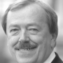 Hartmut H. Wolff