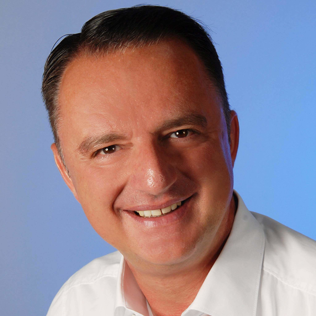 Joachim Scheuring Digitalisierung & Autohaussysteme MercedesBenz