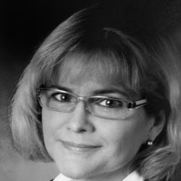 Dr. Ramona König