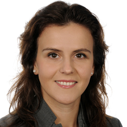 Dr. Valeria Algeier