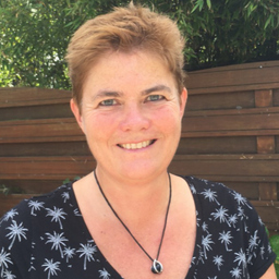 Annette Boon