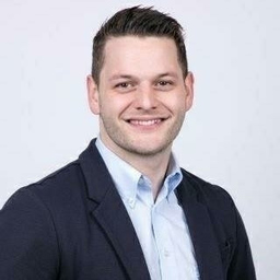 Dipl.-Ing. Adam Simayr