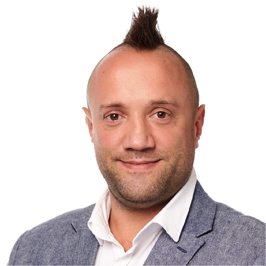 Mag. Wojciech Dziedzic SEO Manager The Platform Group XING