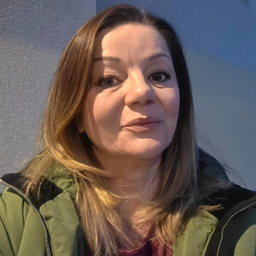 Lenka Bretterbauer  (-Riegler)