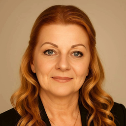 Lenka Bretterbauer  (-Riegler)