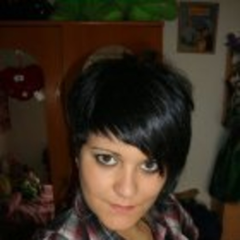 Lourdes Garcia Lujan oficial colours peluqueros XING