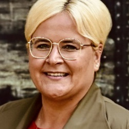 Stephanie Brigden