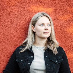 Theresa Strobl