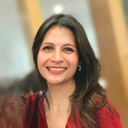 Vania Fernandez Leguia