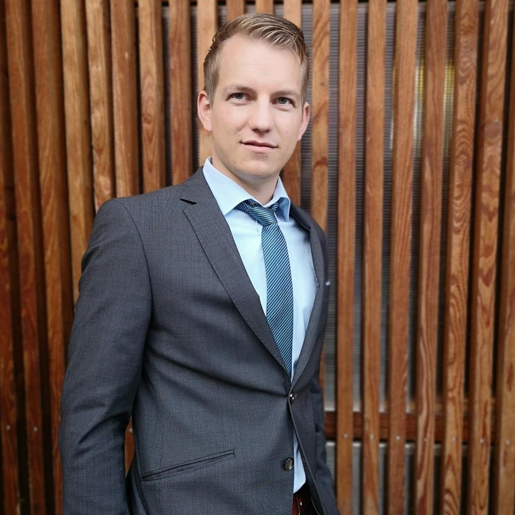 Social Media Profilbild Tobias Flügel Fulda