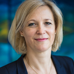 Dr. Claudia Müller