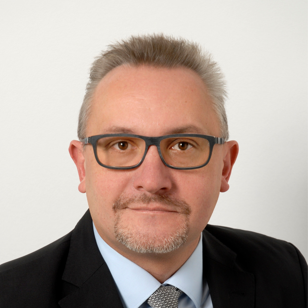 Christoph Loth Entwicklungsingenieur Schwerpunkt Kunststofftechnik