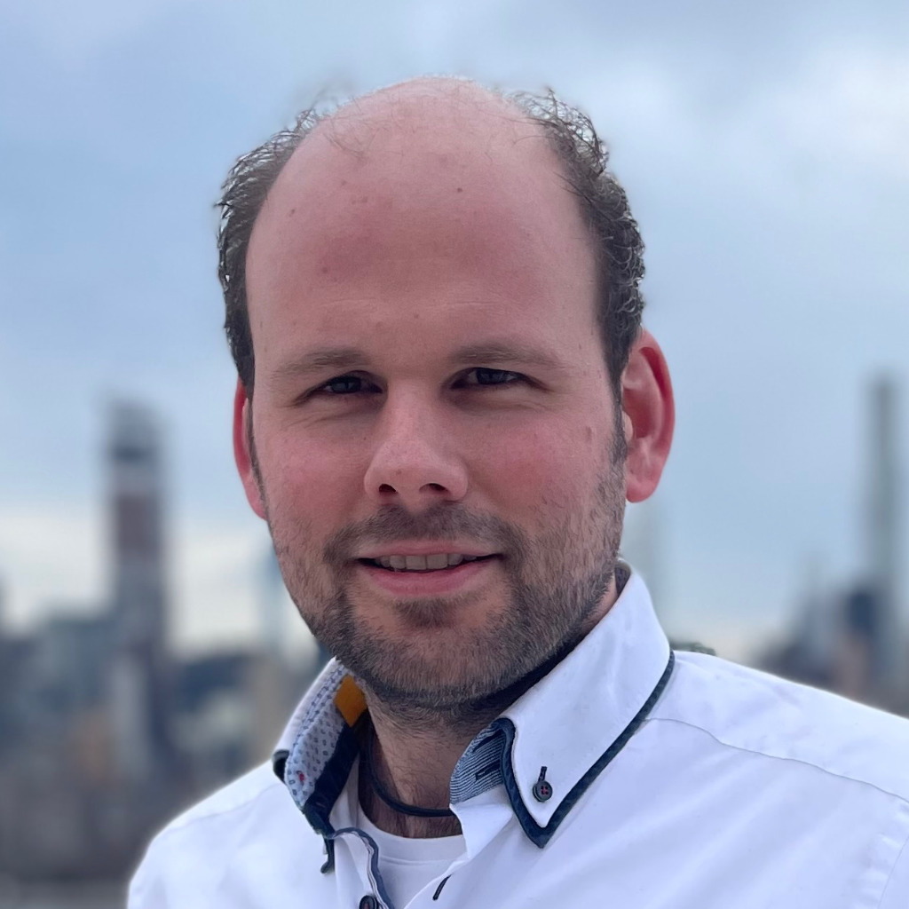 Marco Montrone Fertigungsleiter / Manager Production Line Viega