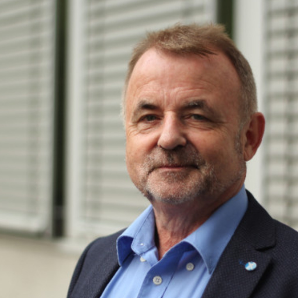 Schmieder aus Köln in der Personensuche von Das Telefonbuch