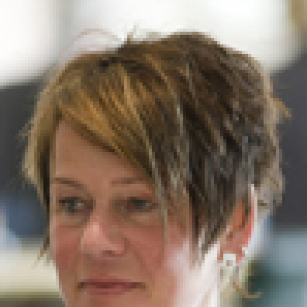 Cläre Stauffer Redaktion Deutsche Standards EDITIONEN XING