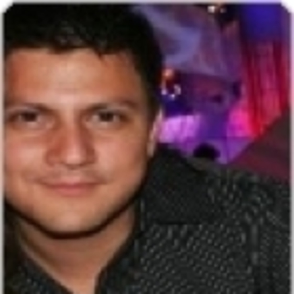 Pablo Hernandez Express Sales Executive Centurion Cargo XING