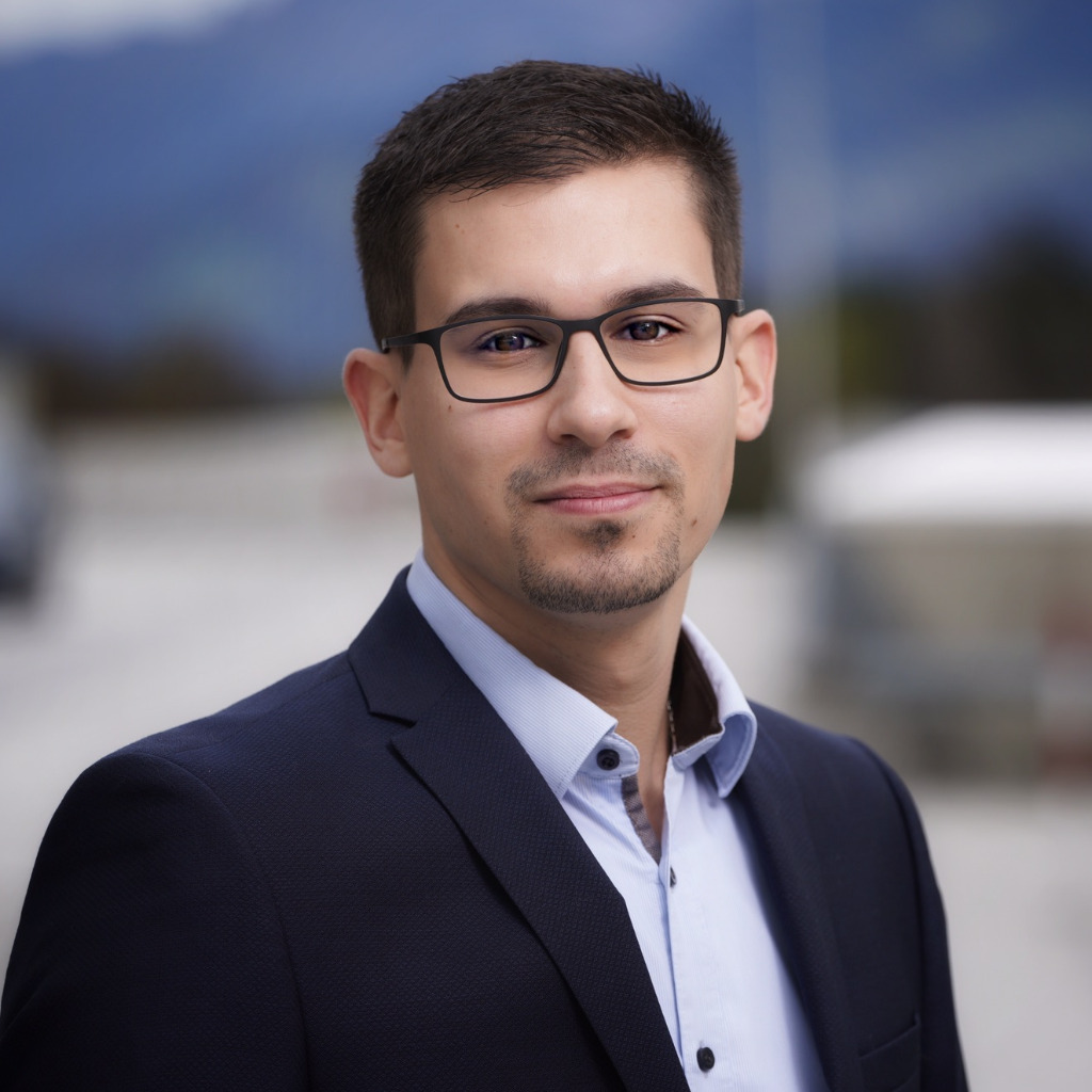 Daniel Raab Management SMBS University of Salzburg Business